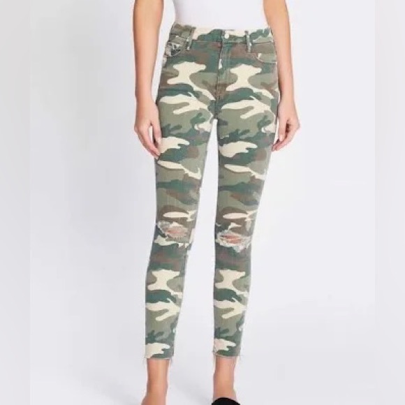 Mother Denim new with out tags high waisted/style is Looker - Picture 2 of 3